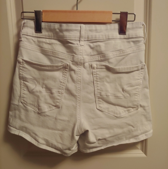 High waisted white jean shorts - Picture 3 of 3